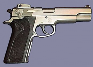 Smith and Wesson Model 4006 ( 3906)